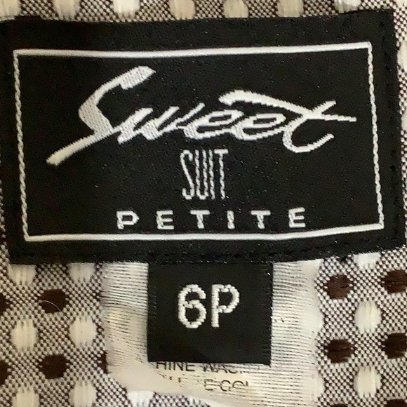 Sweet Suit Petite Brown Polka Dot Blazer - Picture 8 of 8